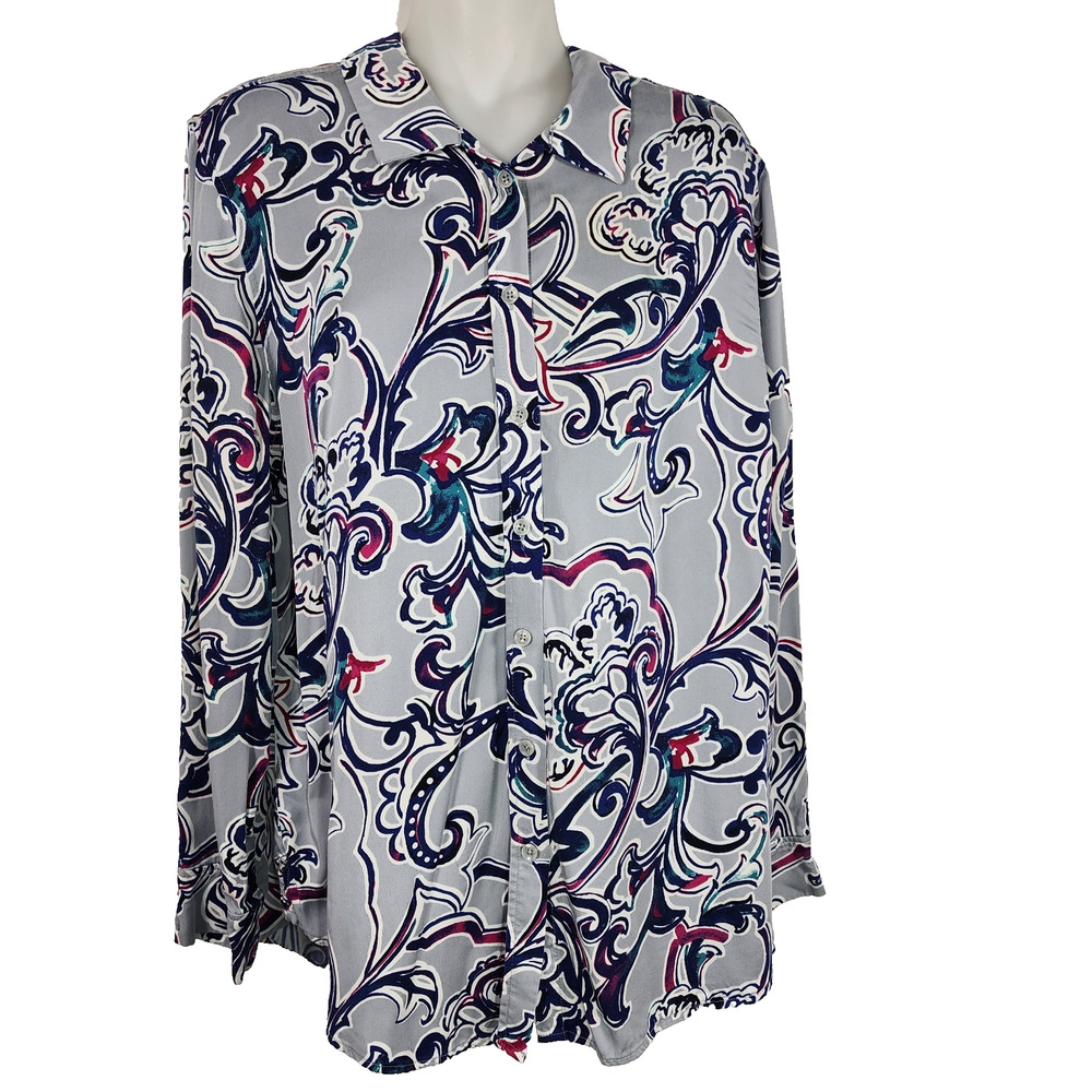 Chico’s Womens Sandwash Satin Paisley Painted Button Shirt Size 2 US 12/14 Gray